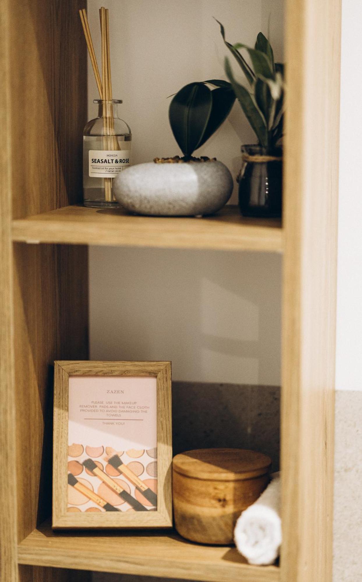 Zazen Silk District Apartment
